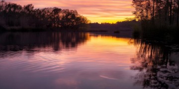 到最后竟庆干夕阳究竟是哪首歌？