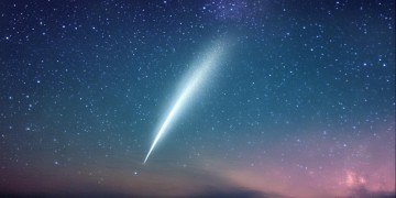 流星划过你的天空究竟是哪首歌？